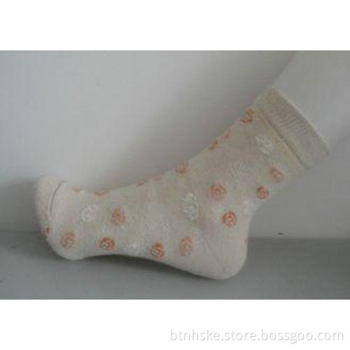 Soft Cotton Knitting Womens Wool Socks Comfortable For Girl